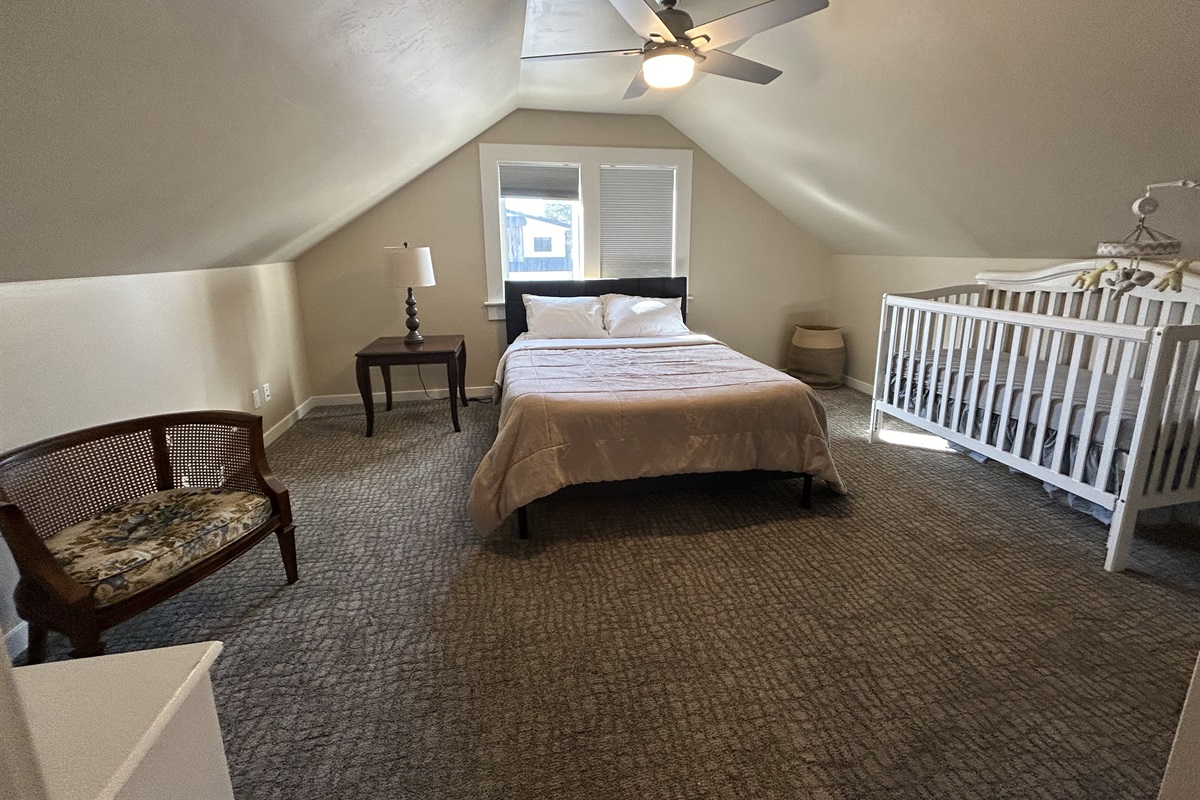 Upstairs Bedroom #2