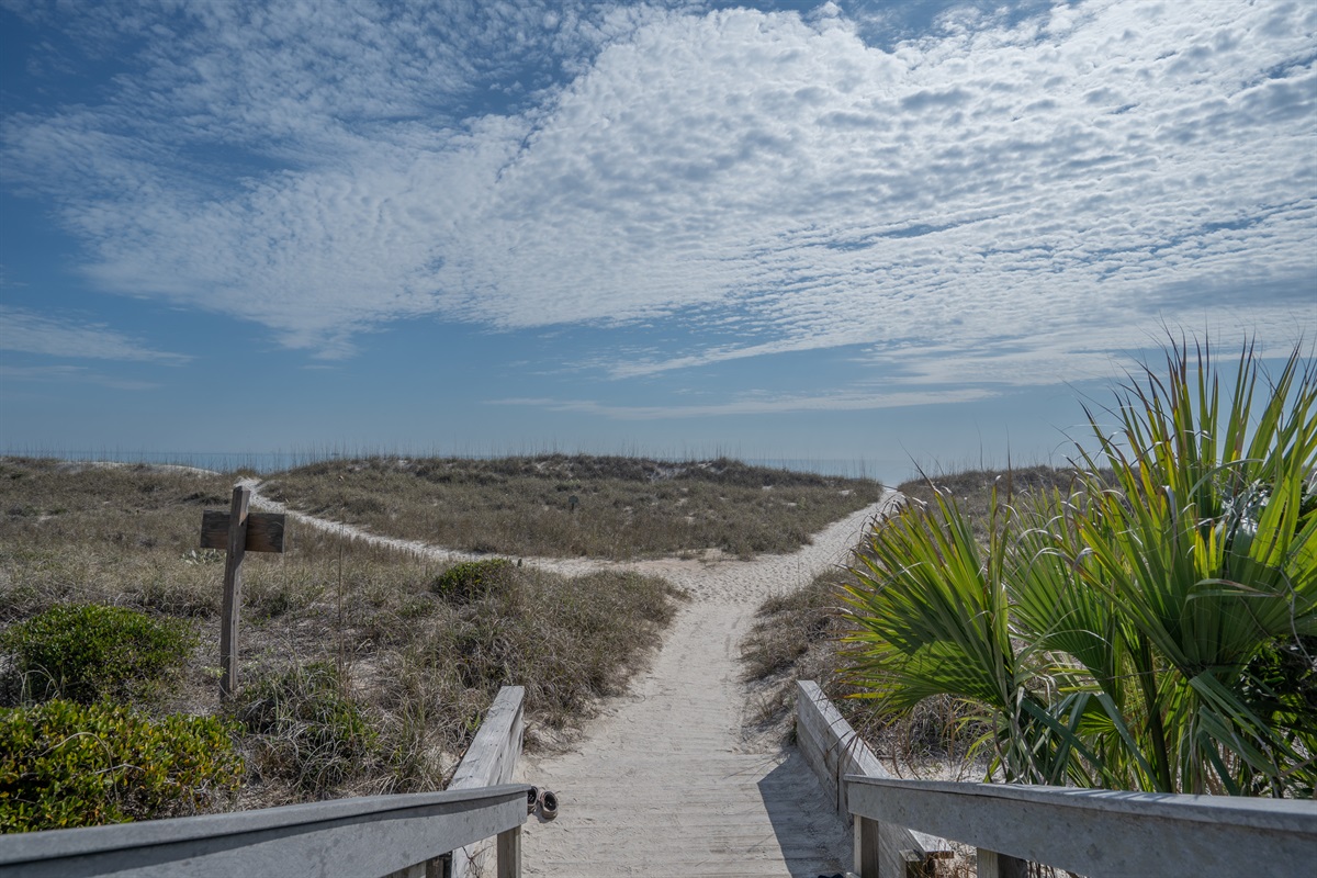 WALKWAY TO BEACH