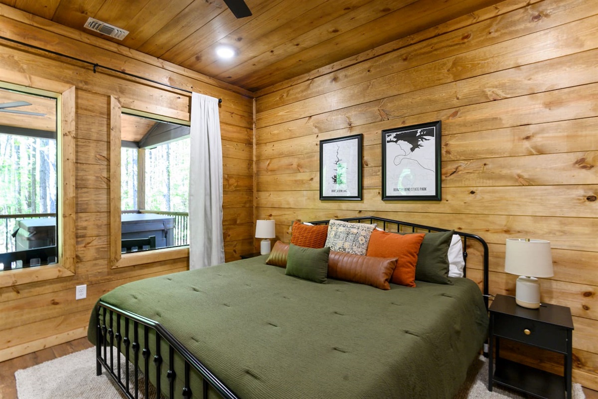 Perfect for families or couples, every room blends comfort with stylish cabin elegance.