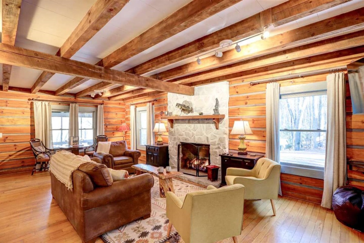 living room in big cabin