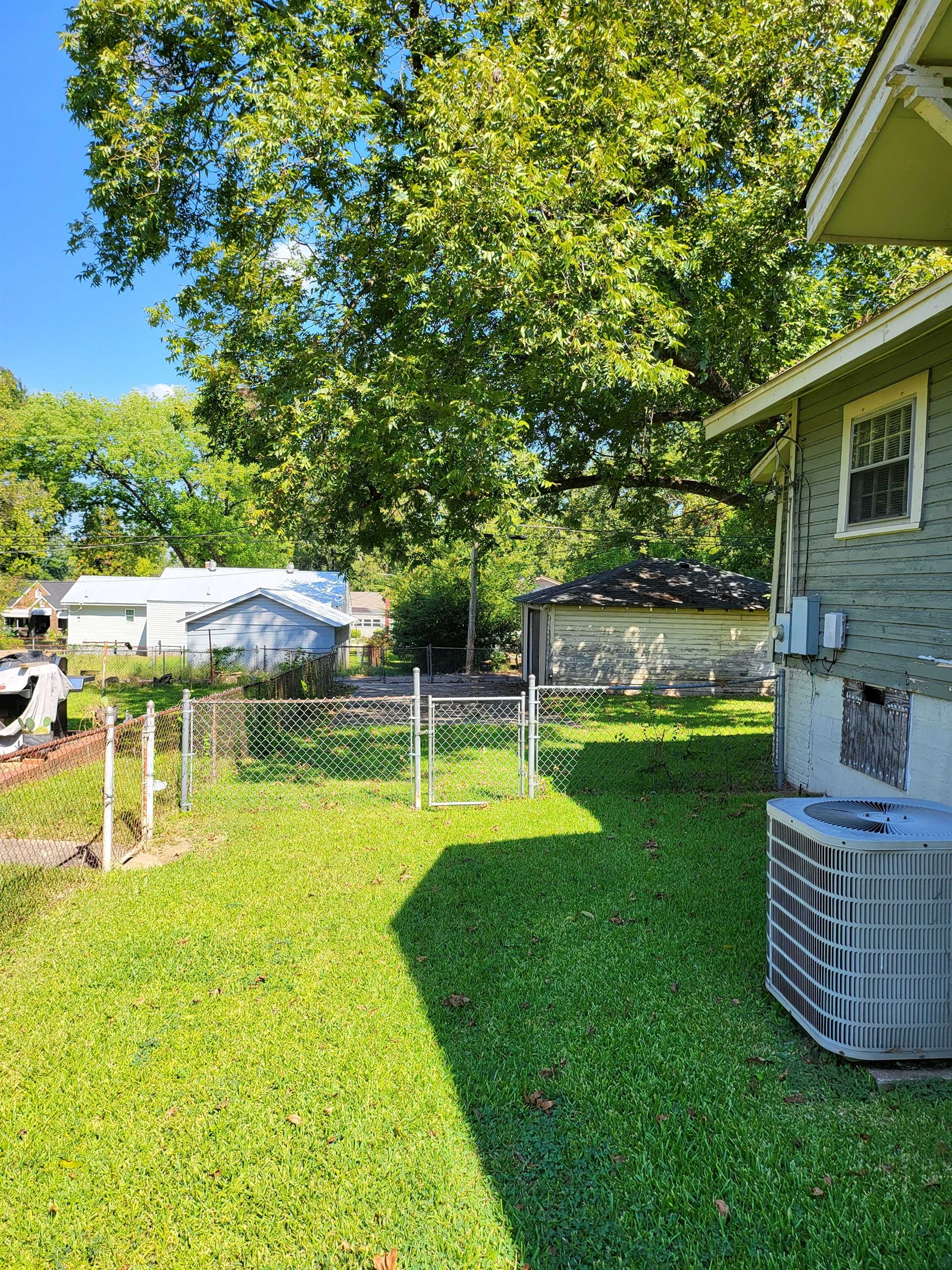 Step outside into your private, fenced backyard—perfect for slow evenings and fresh air