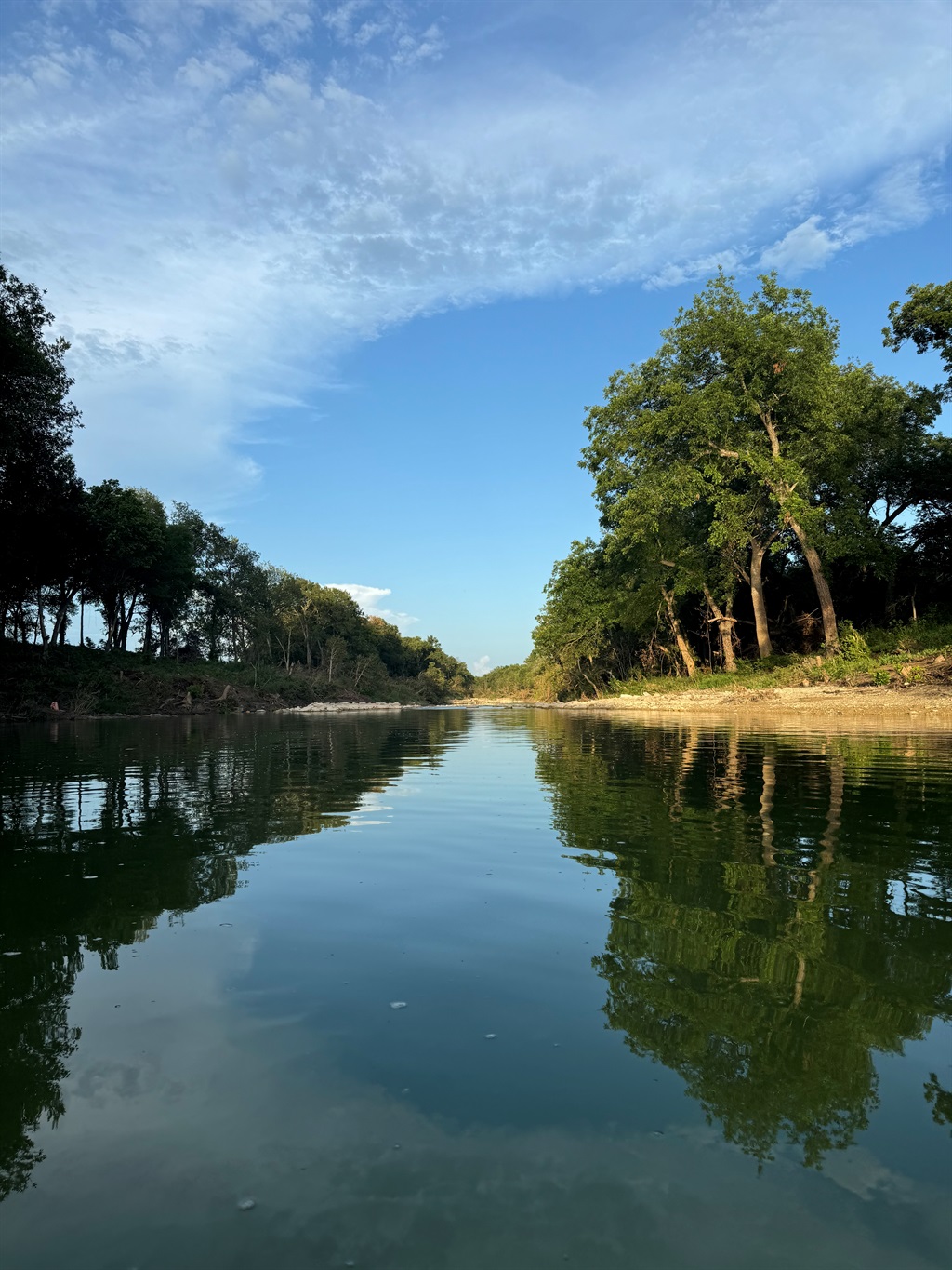 Middle Bosque River is a 2 minute drive from the cottage.  The water level varies depending on time of year and recent rains.