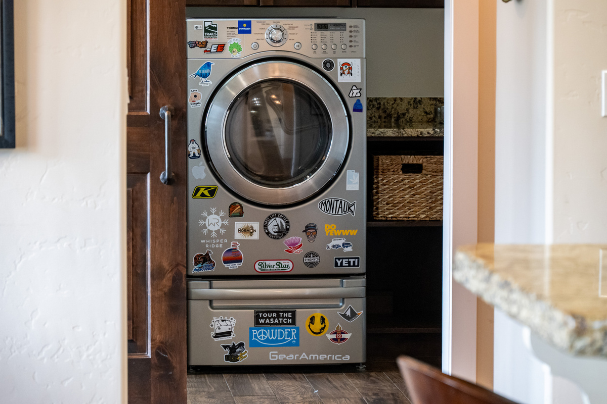 In-home laundry with full-size washer and dryer makes extended stays easy and convenient.
