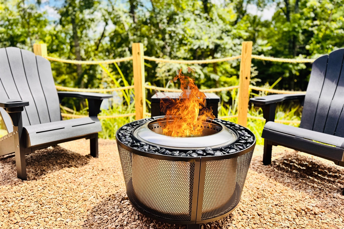 Sit and enjoy the Lakeview around the fire