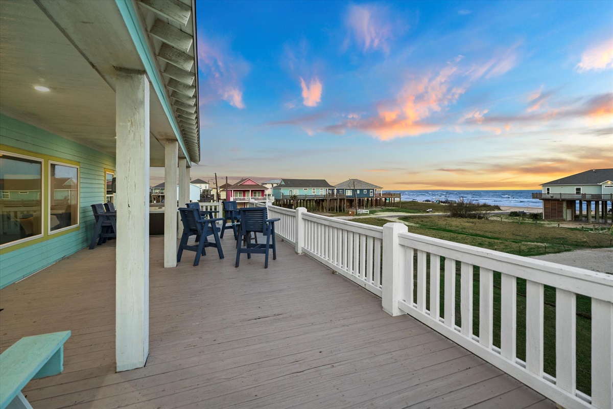 17ab8bece63241e5a930a9ec7409742e Large | Beachhouse | Texas | TX | Vacation Homes | Galveston | Crystal Beach | Kokomo | Breezy Days | Beachfront Elegance | Sunrise Serenity | Southern Sands Property Management, LLC
