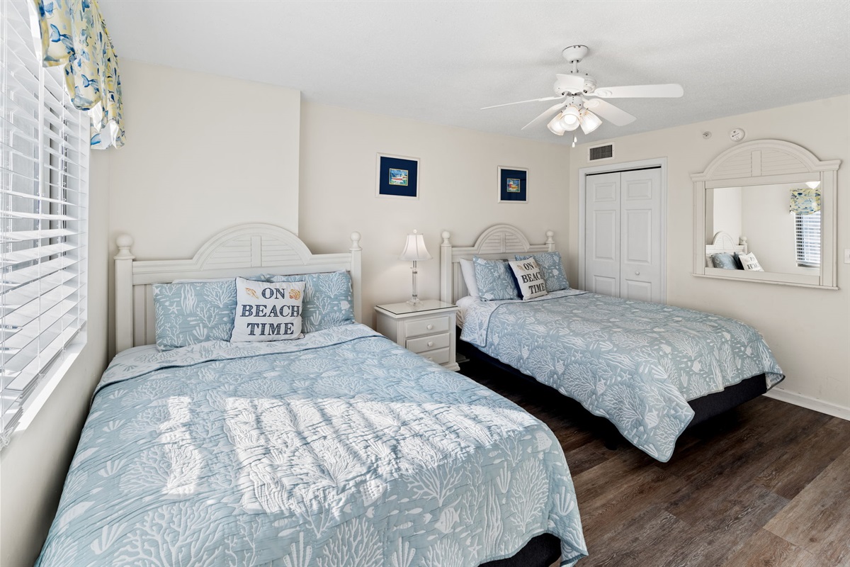 2nd Bedroom With 2 Queen Beds