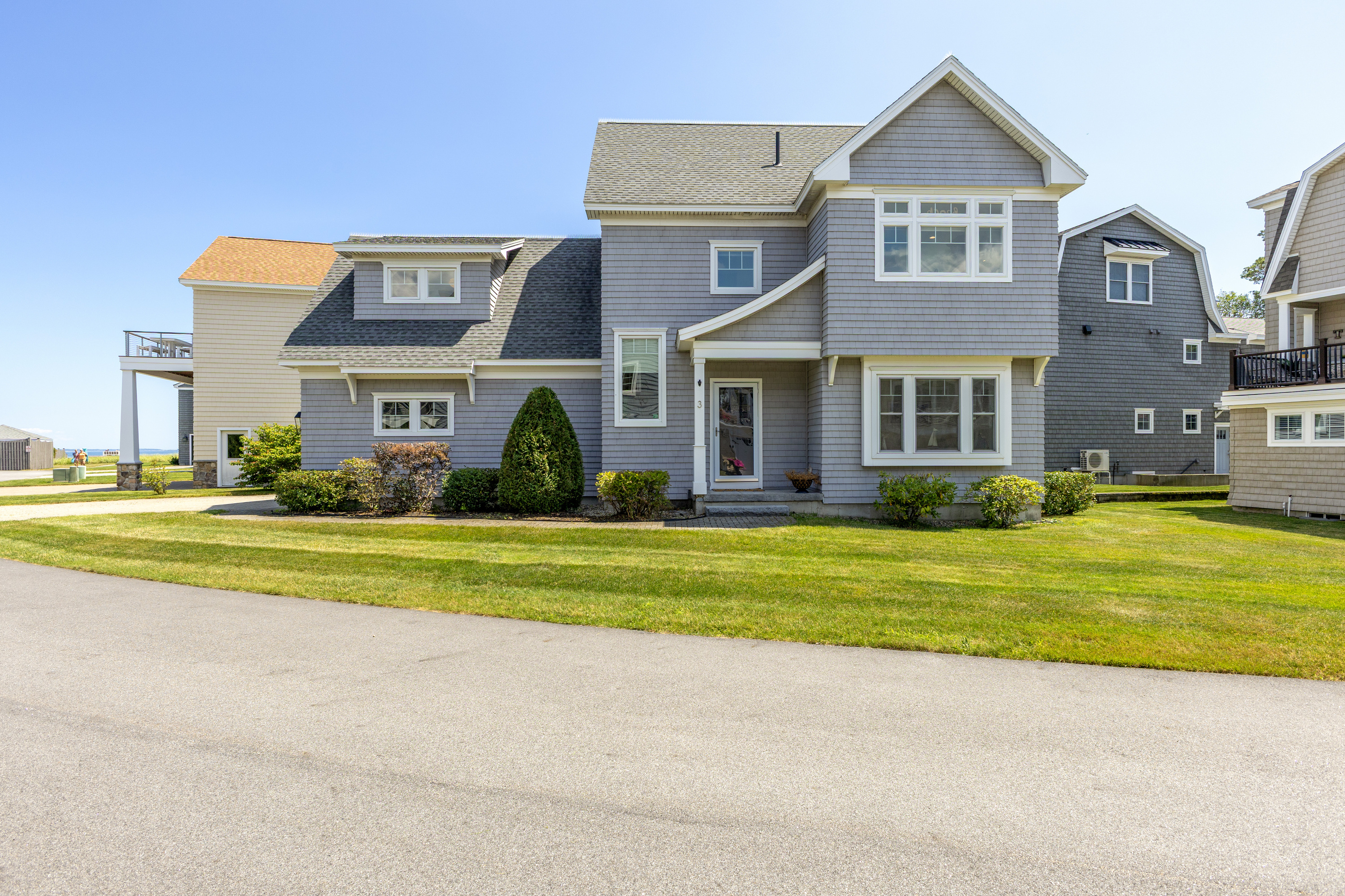 Arrive, settle in, and start your beach getaway from this charming coastal retreat.