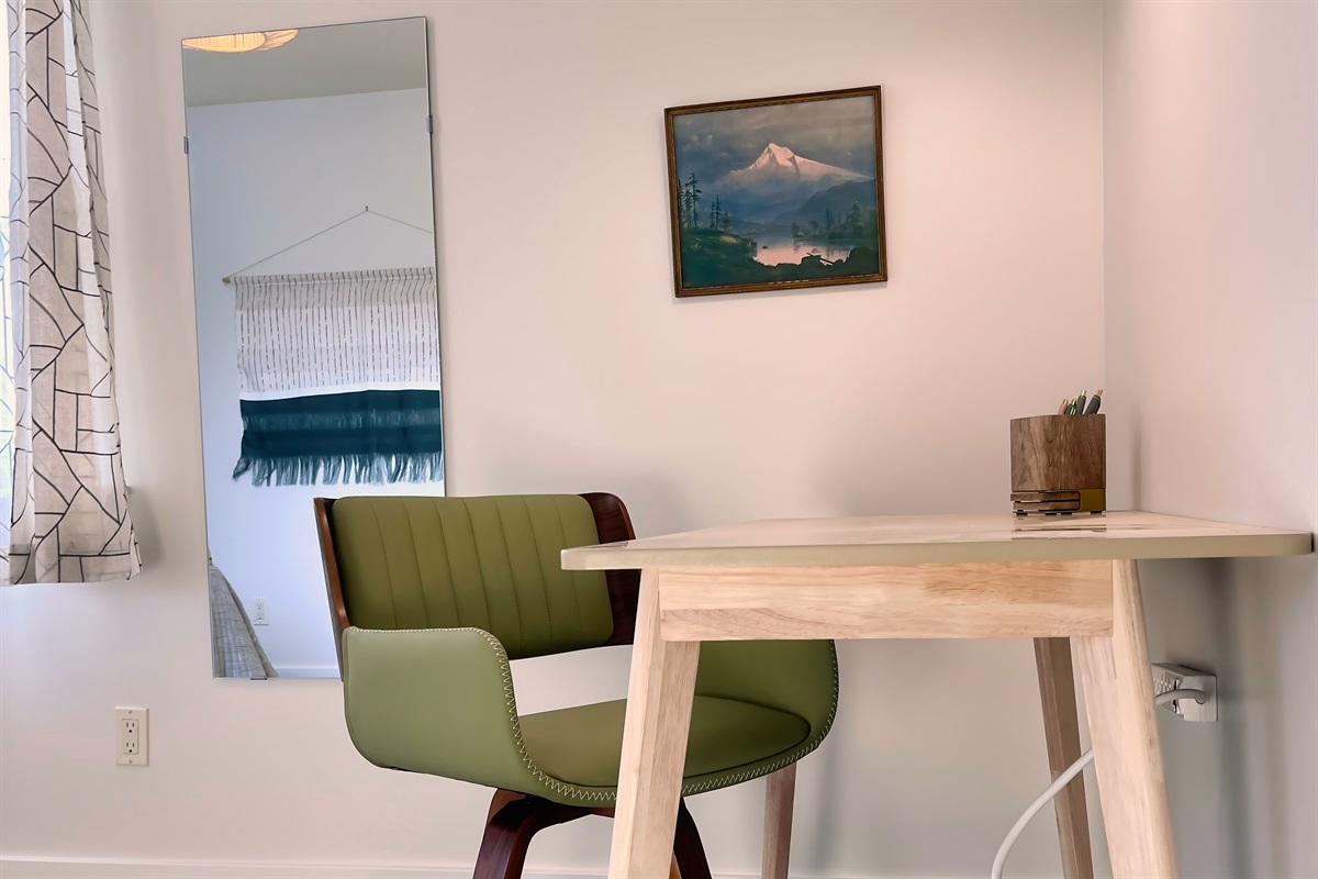 Peaceful and calm dedicated workspaces — great for remote work or planning your Gorge adventures.