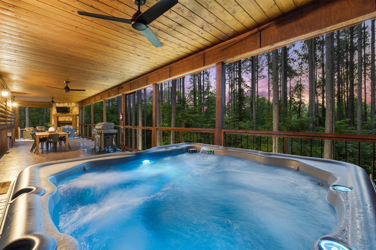 Ultimate relaxation can be found on the back deck. Climb in the hot tub.  Find peac, rejuvenation, serene forest ambiance, and soothing sounds of nature.