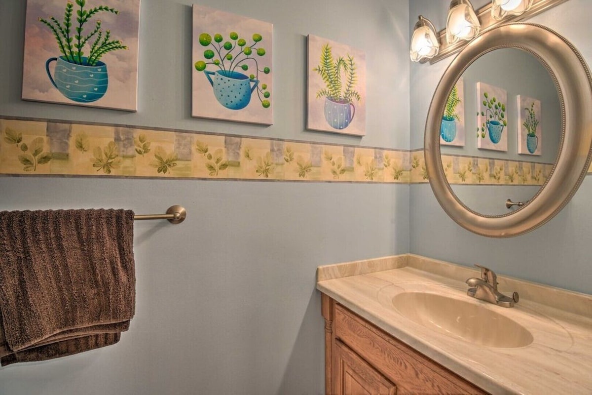 Half Bathroom (Downstairs)