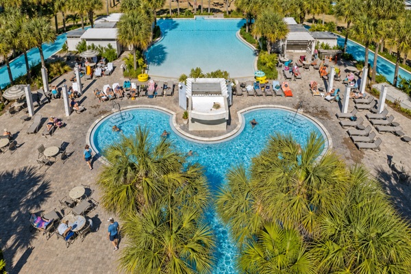 Reversed view of the resort