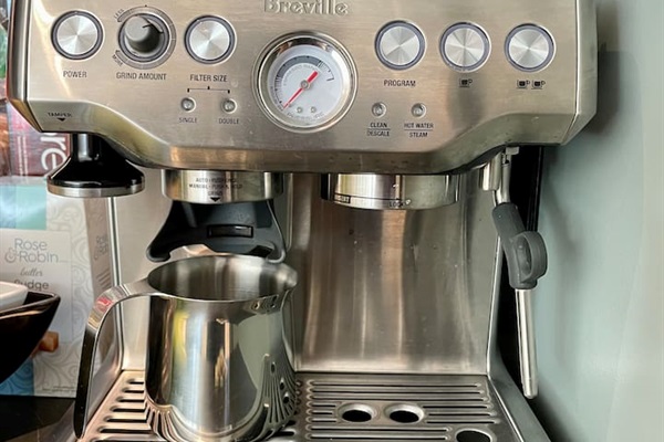 Espresso machine w/ built in grinder is to make sure you get your coffee fix.  We also provide a 10 cup drip coffee maker, a french press,  a Nespresso machine (origin capsule size) and a stand alone coffee bean grinder.