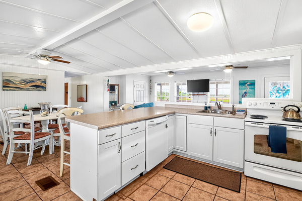 Kitchen and dining table