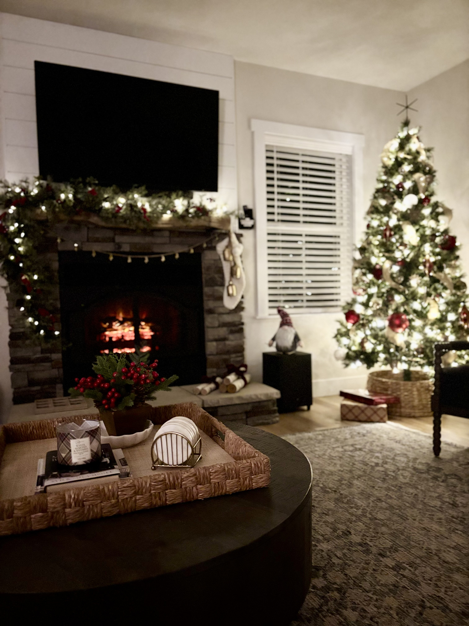 Holiday styling begins Mid- November. Book your holiday stay with us! 