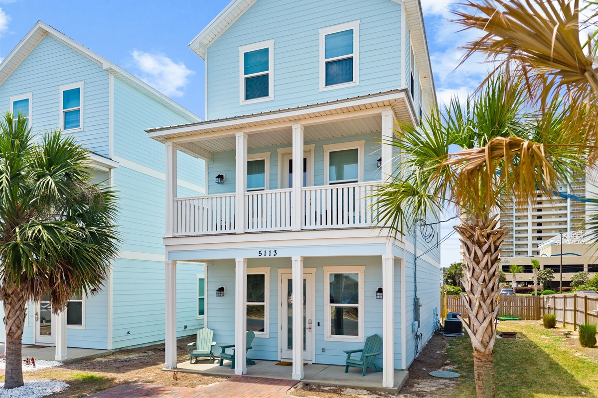 3 story house with ample parking