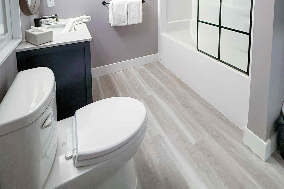 Full ensuite on main level for your convenience.