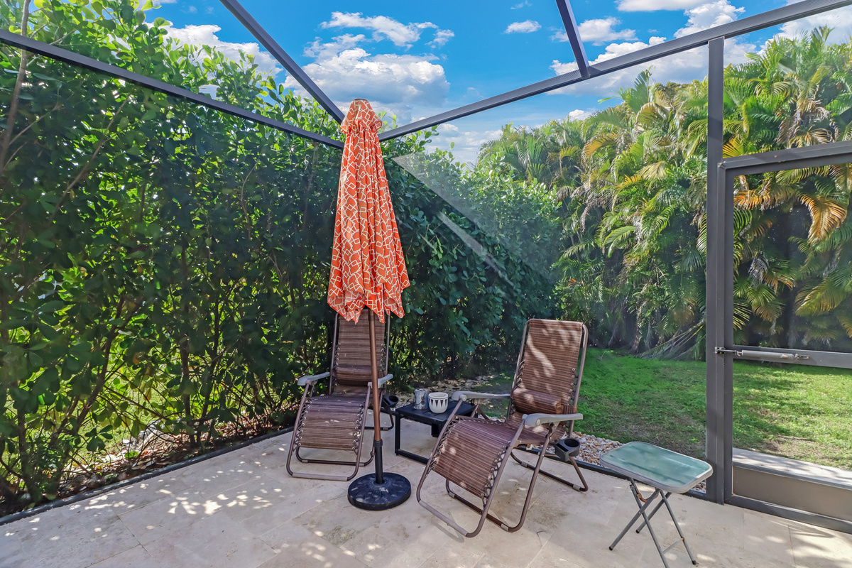 Molokai &ndash; Naples Pool Home photo 2