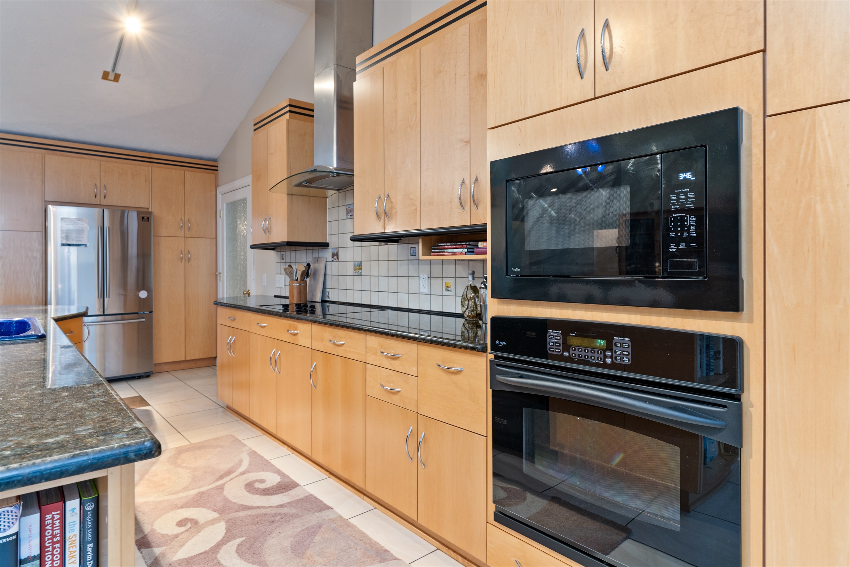 Open spacious kitchen-main floor