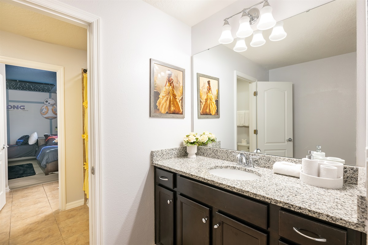 Bathroom 4 - Jack and Jill - Combo Tub and Shower