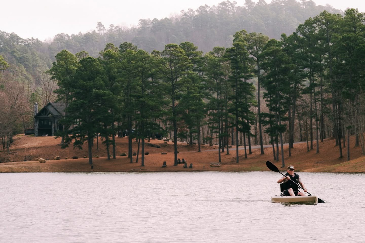 Complimentary kayaking on our private Bethesda Lake