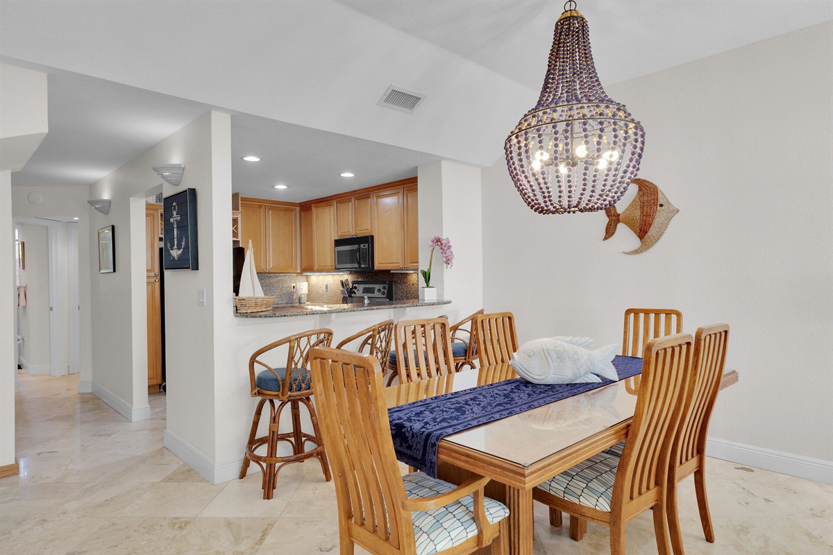Dining Room with Kitchenette