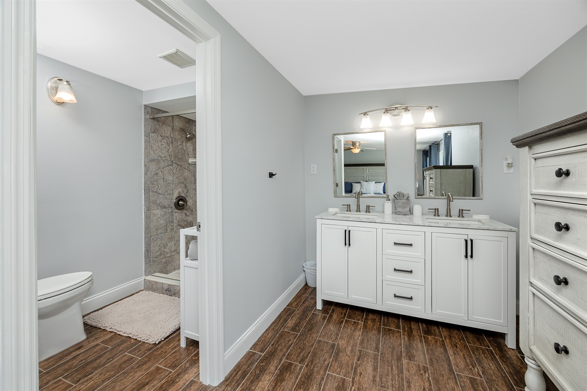 Main Bath with double vanity