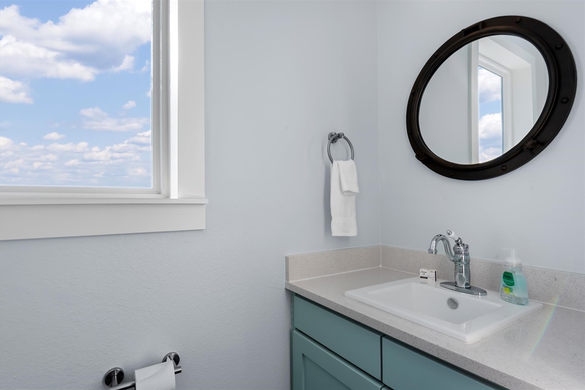 18c0daa7f77d491b95a4bbad14606893 Large | Beachhouse | Texas | TX | Vacation Homes | Galveston | Crystal Beach | Kokomo | Breezy Days | Beachfront Elegance | Sunrise Serenity | Southern Sands Property Management, LLC