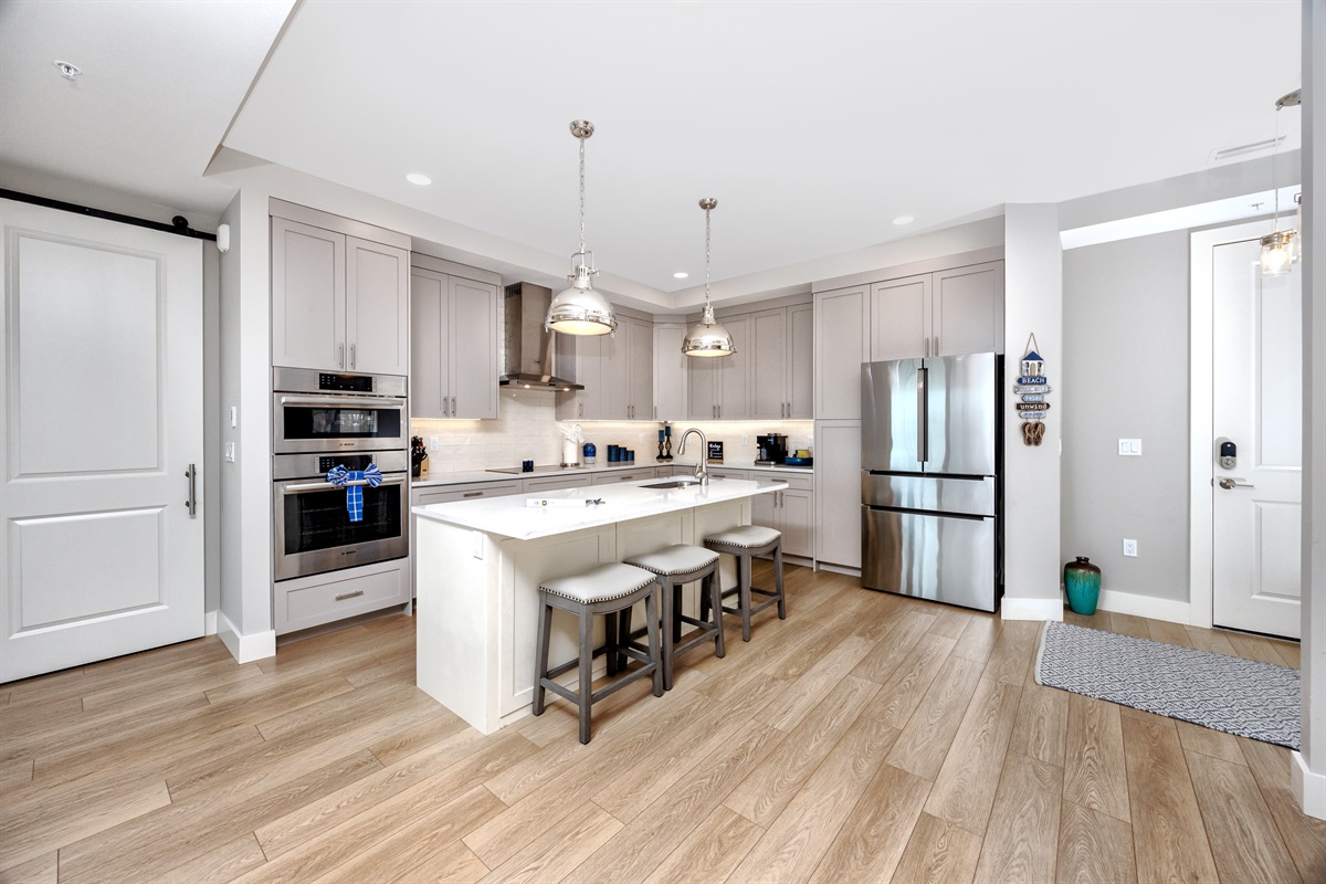 Fully Stocked Dream Kitchen