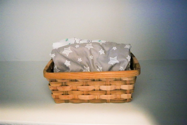 pack n play sheets provided