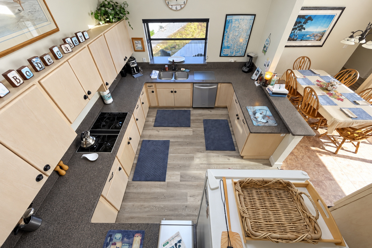 Large Kitchen overlooking First fairway.