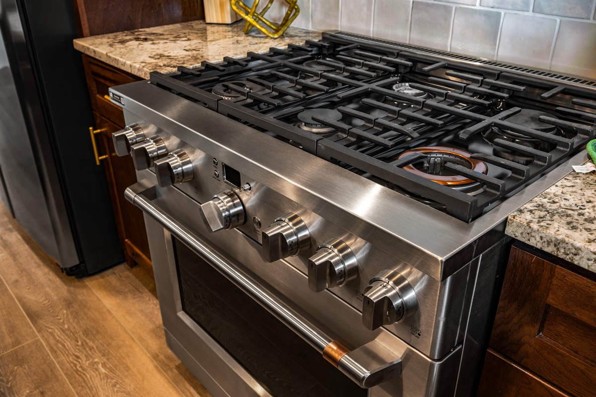 36" gas GE Cafe range/oven