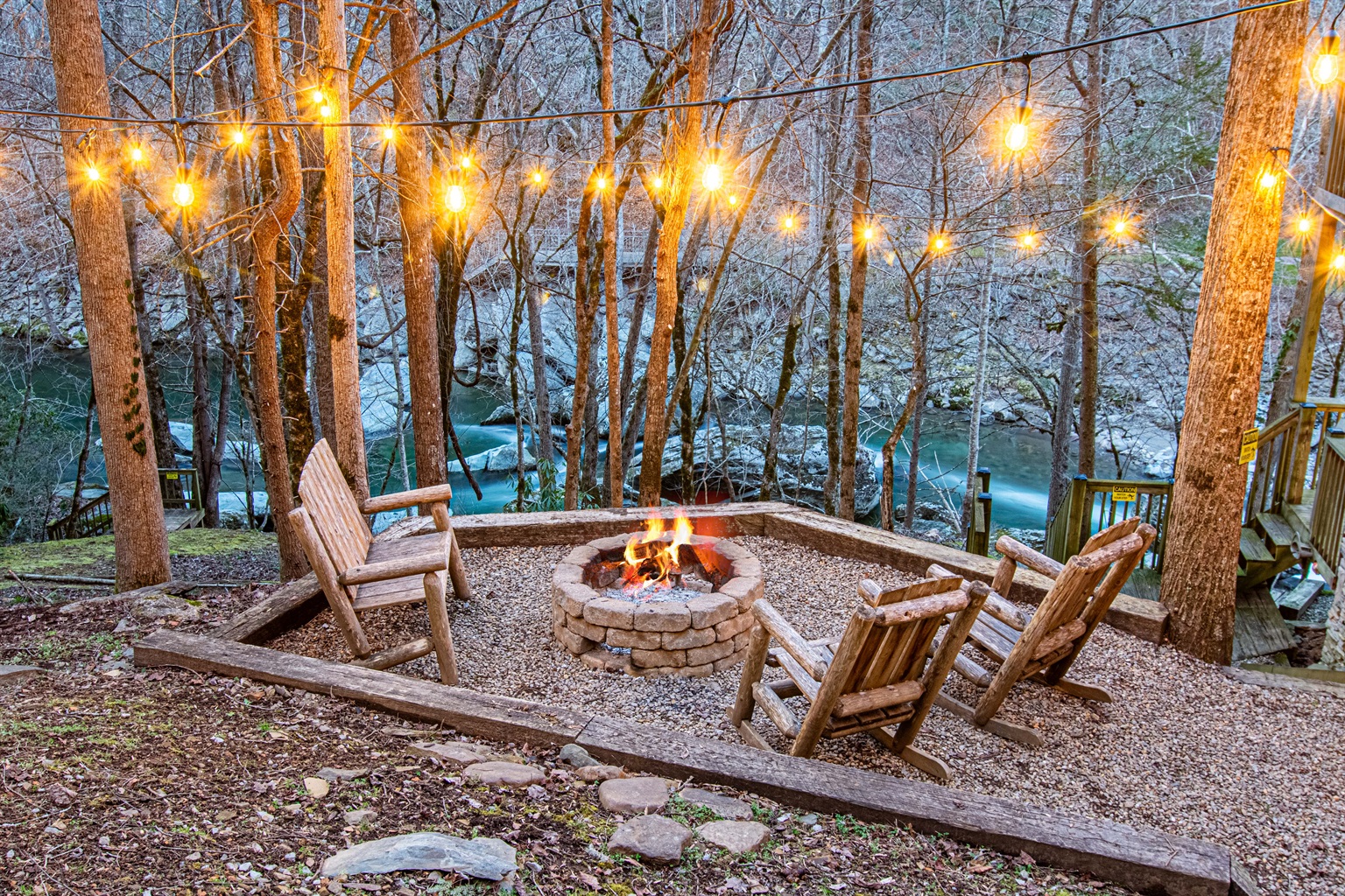 This view says it all—breathtaking and unforgettable. Listen to the river’s song, unwind fireside, soak in the hot tub, skip rocks along the shore, or float the river for the ultimate escape.