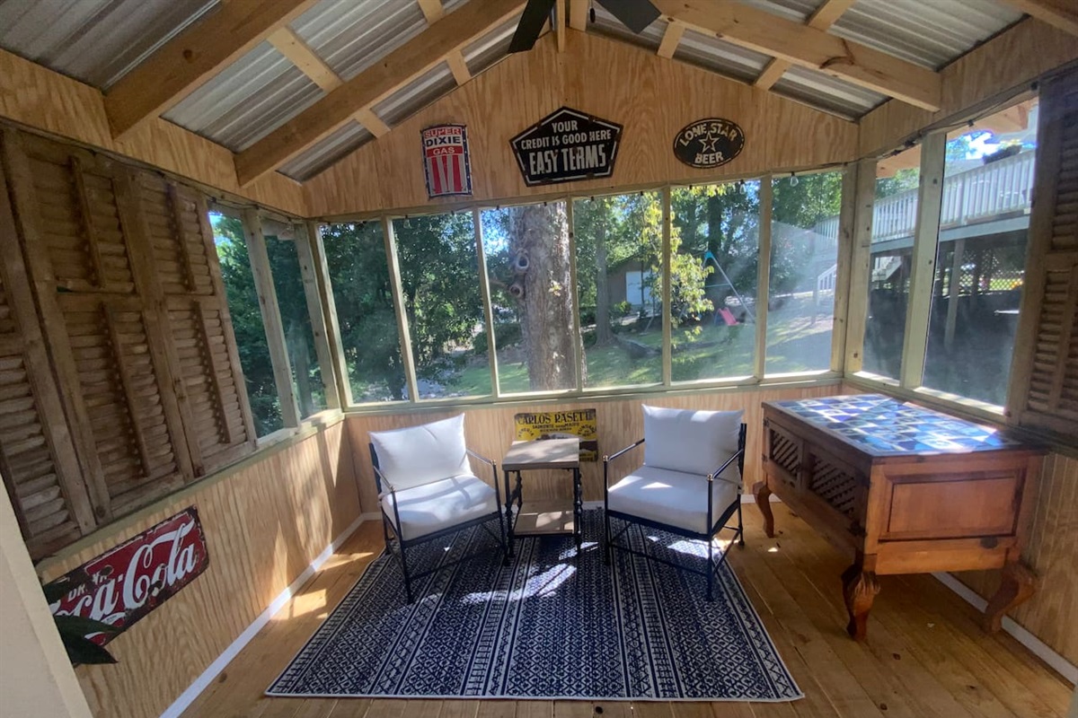 Newest addition! Cozy little screened in porch to enjoy your morning coffee or afternoon glass of wine. 