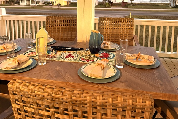 A Golden hour sunset dinner awaits you...