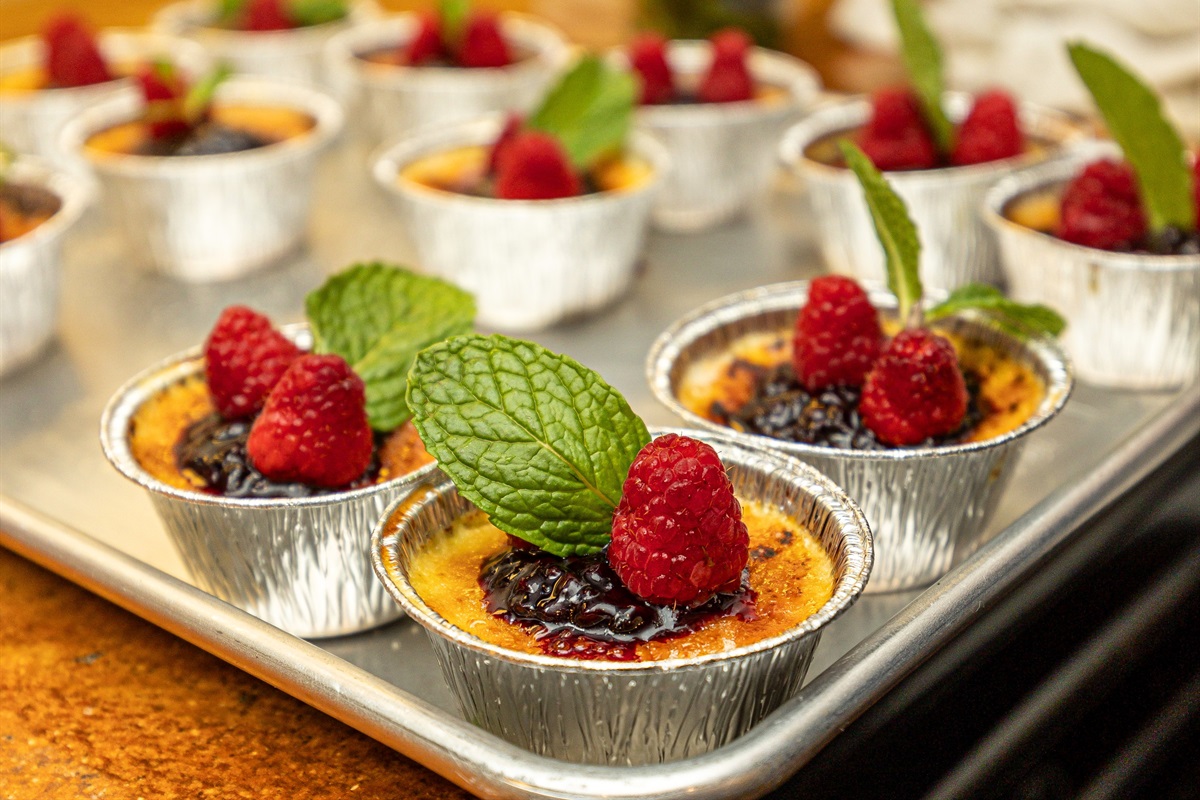 "Elevate your stay with a private dining experience! 🍽️✨ Our talented private chef offers exclusive discounted pricing for our guests, crafting delicious, restaurant-quality meals right in th