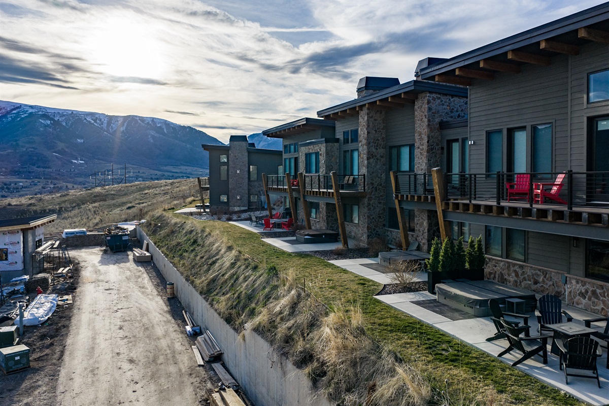 Community layout with breathtaking mountain views