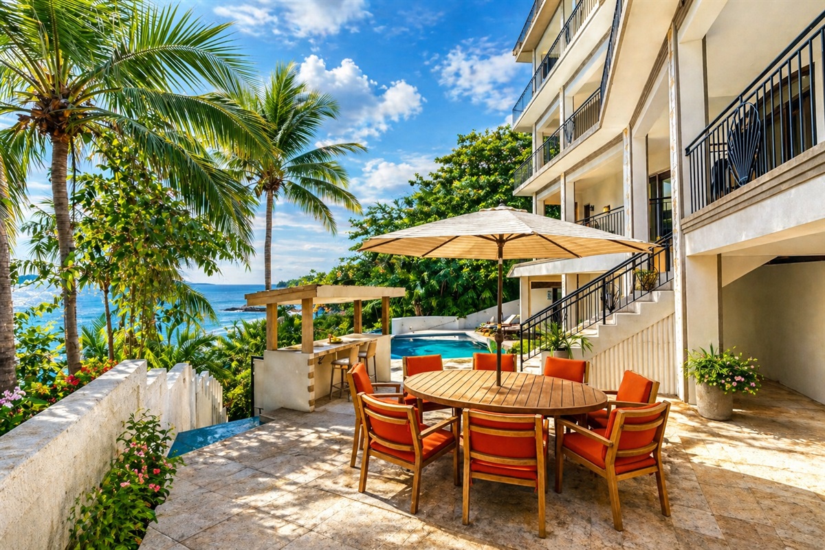 Large Decks with pool bar