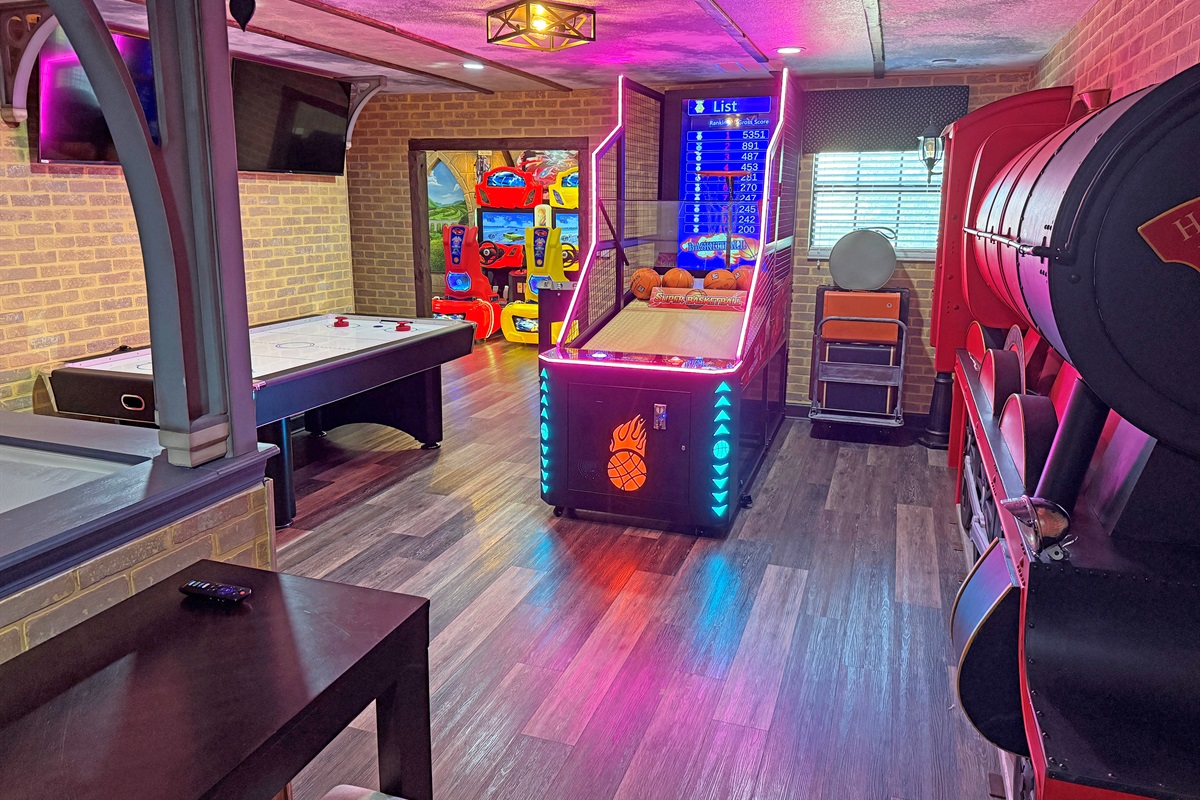 Welcome To Castle Getaways-Edinburgh - Arcade Game Rooms (All Games Are FREE TO Play!)