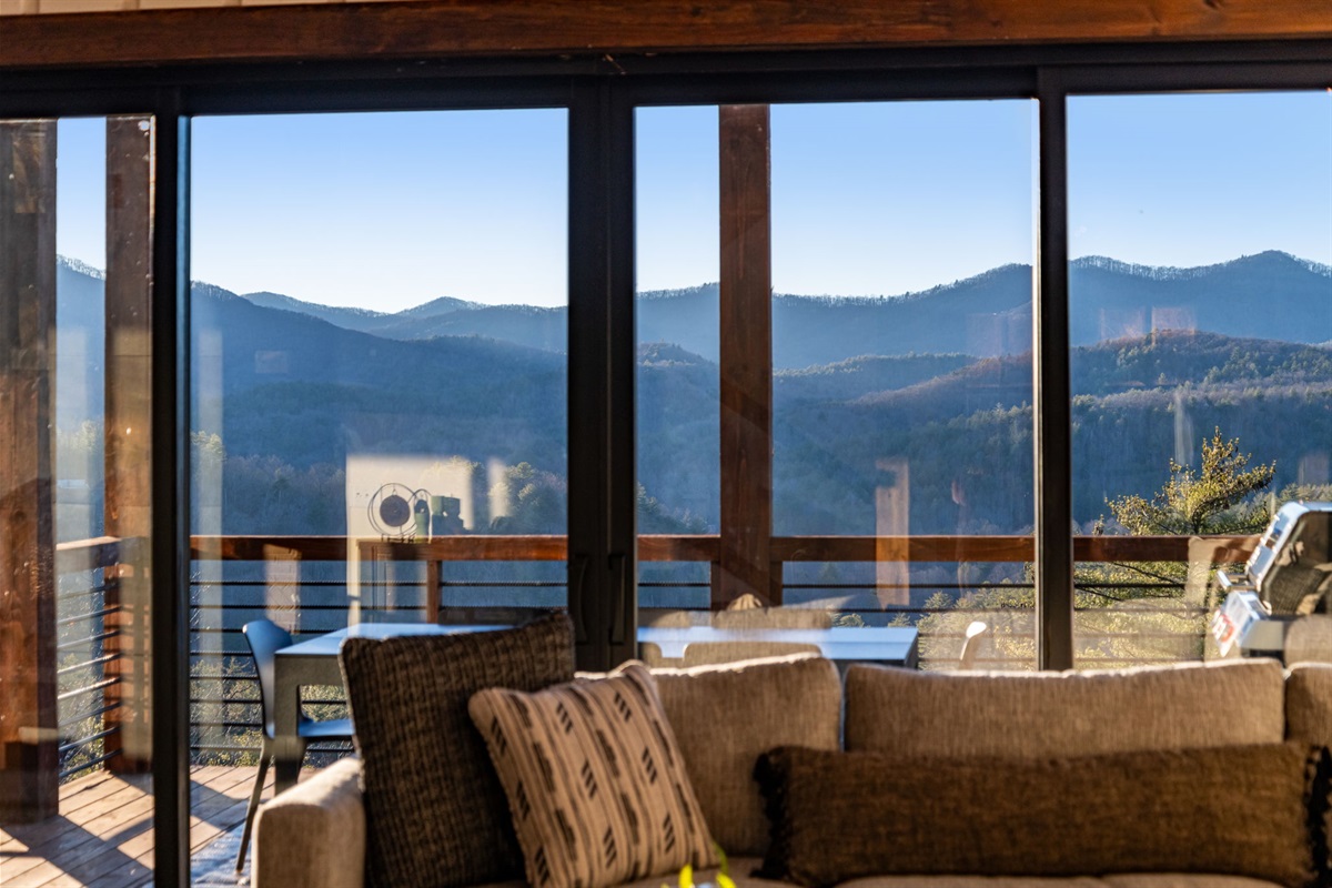 Inside comfort, outside wonder... Blue Ridge wrapped around every window.
