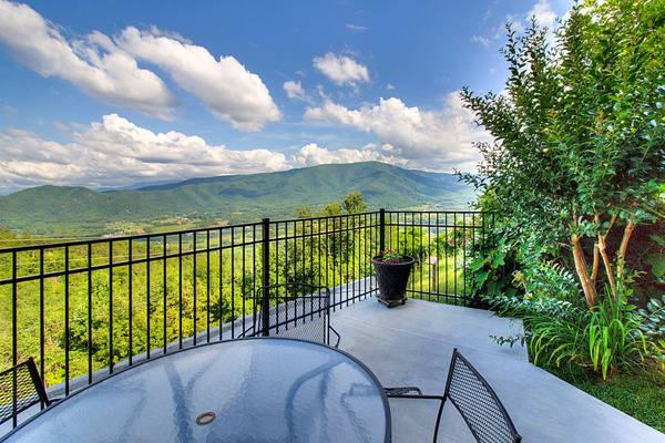 View from the terrace overlooking Wears Valley, Tanasi Lodge
