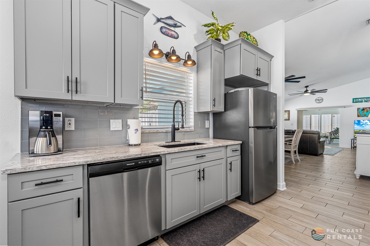 Upgraded and Fully Equipped Stainless Steel Kitchen