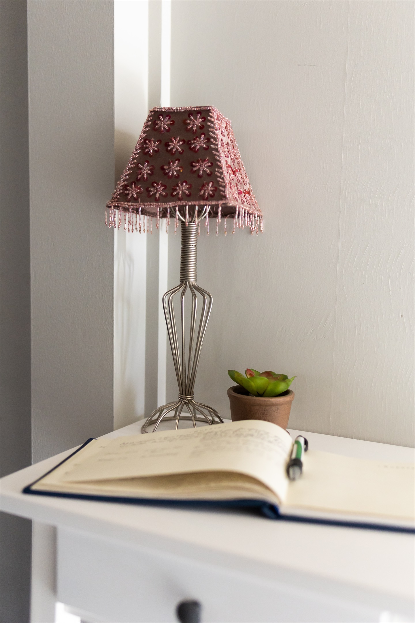 Entry table with guest book. Please be sure to sign & share your best experiences!