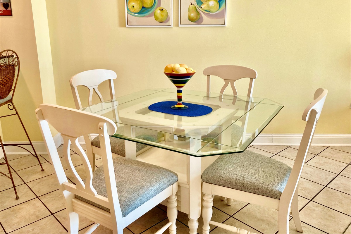 Precious dining area!