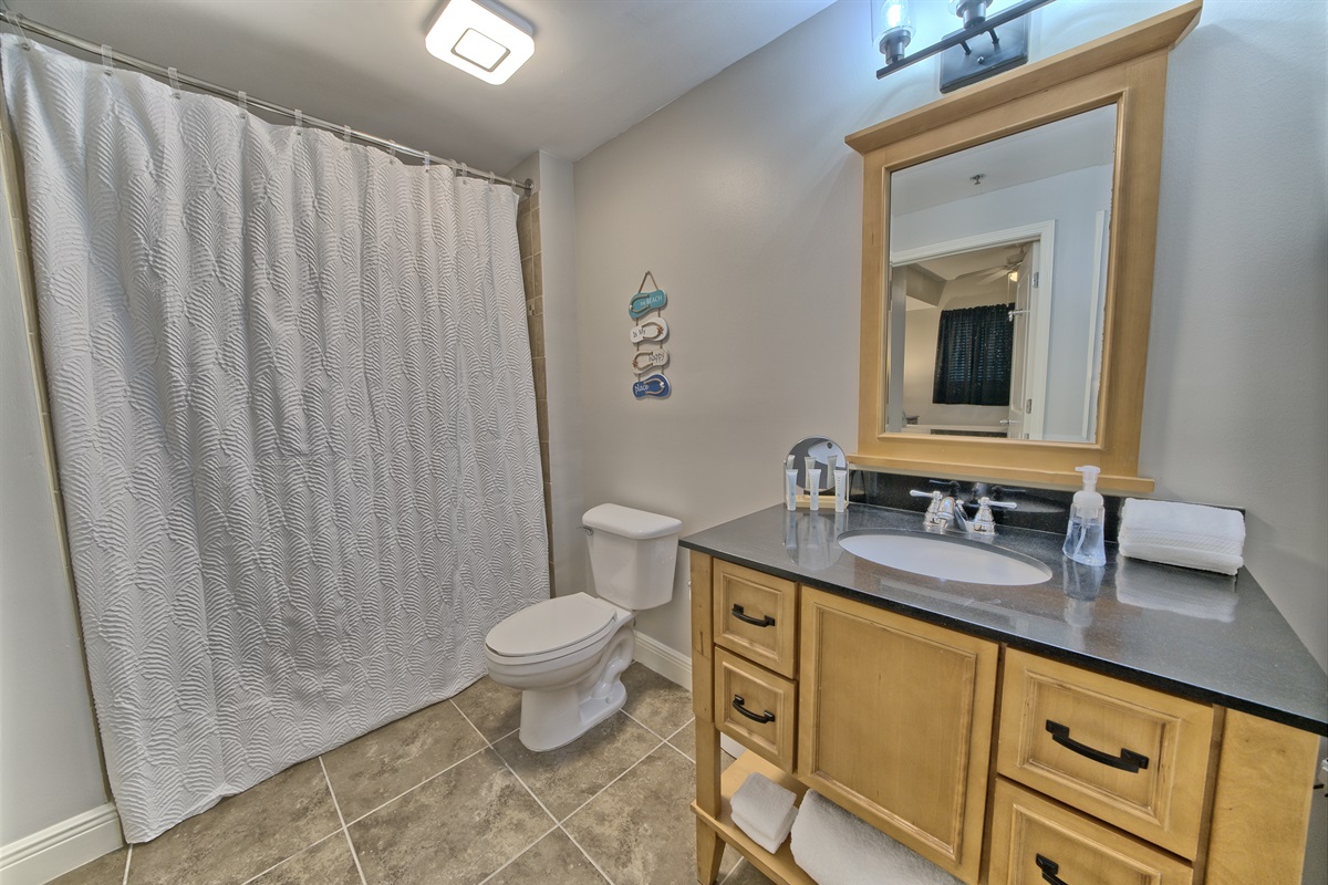 Private Guest bath w/Tiled Shower