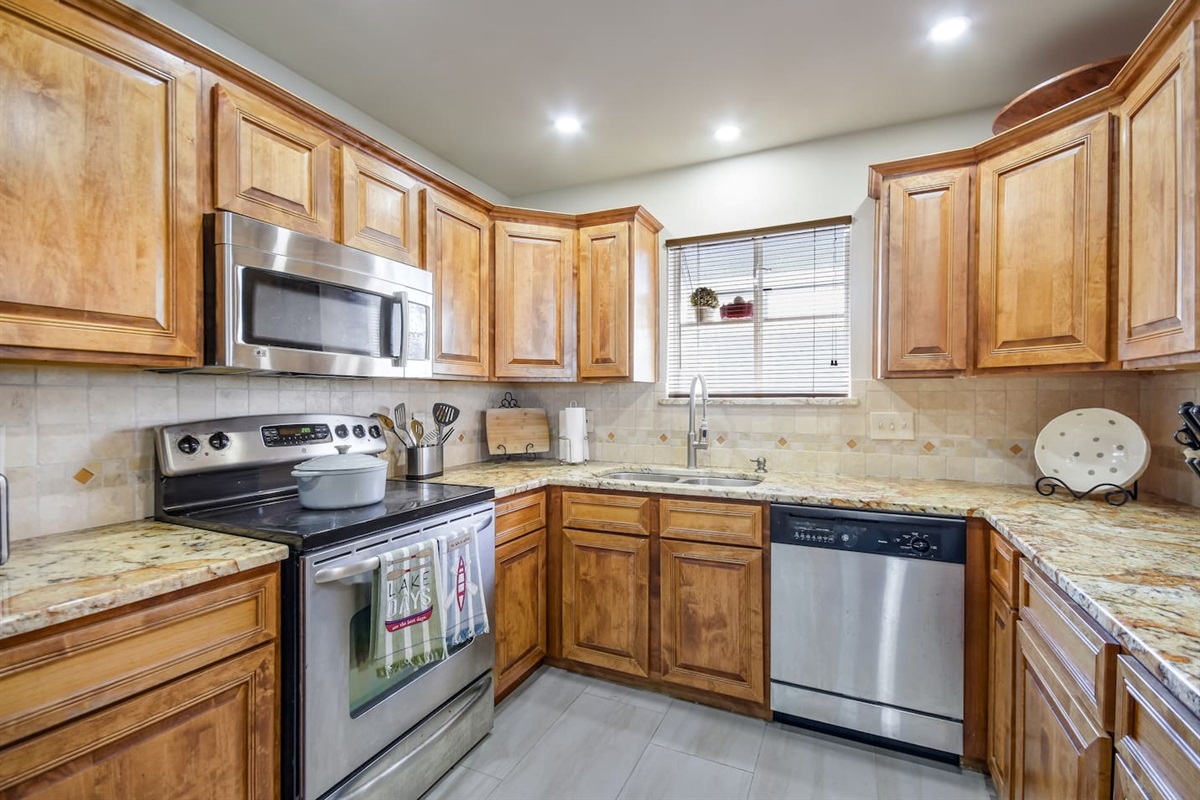 Fully Stocked Kitchen