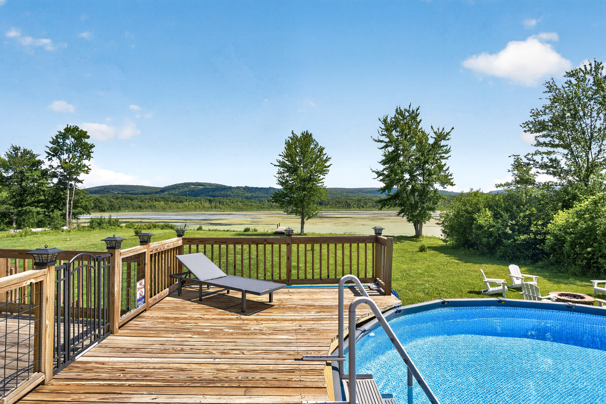 Pool deck overlooking the lake