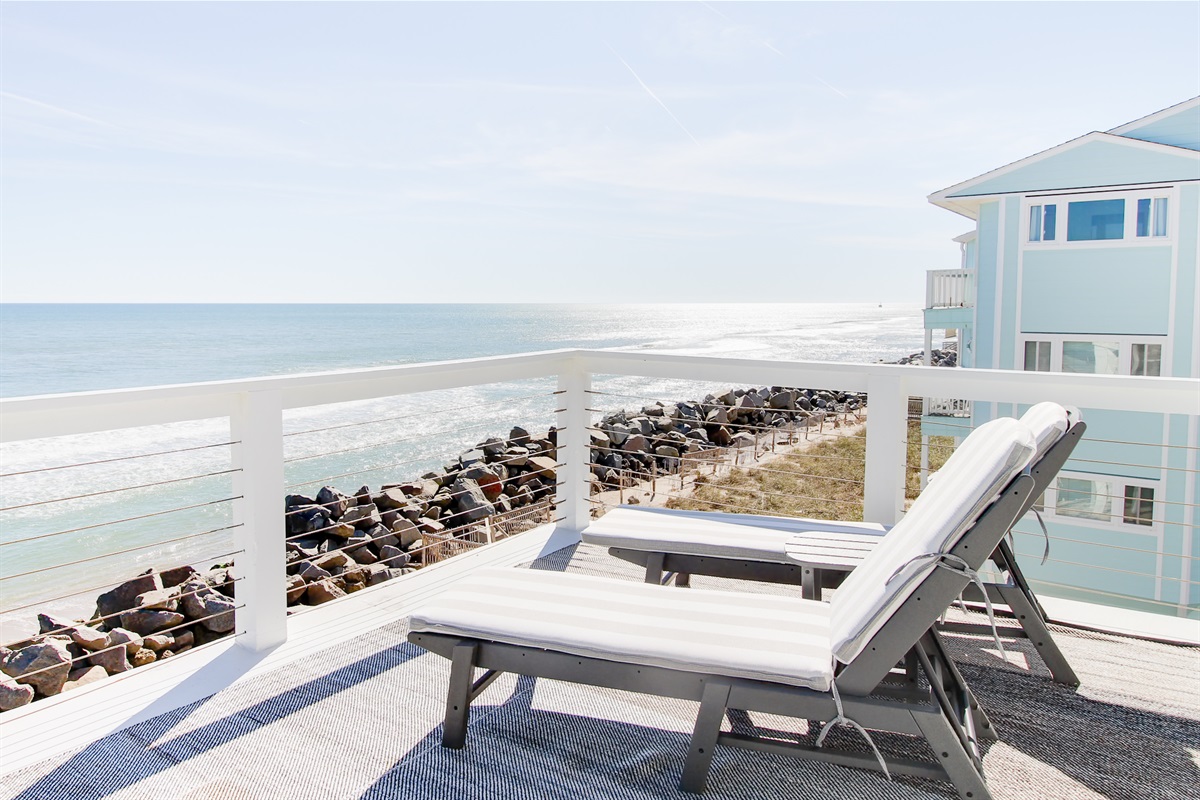 3rd Floor Deck - Amazing Views