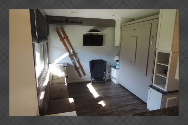 Livingroom area.