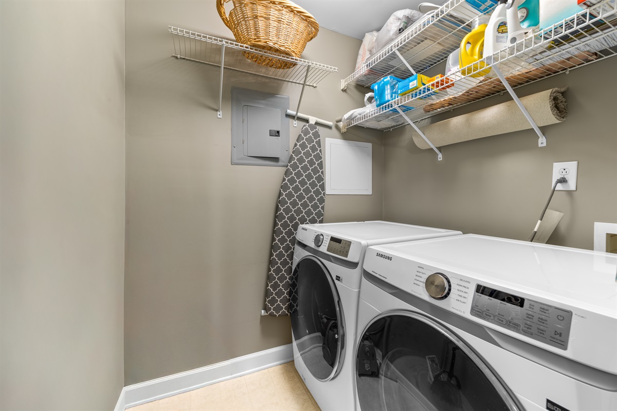 Full Sized Washer/Dryer in Laundry Room