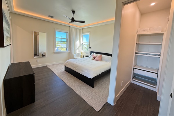 Primary king suite